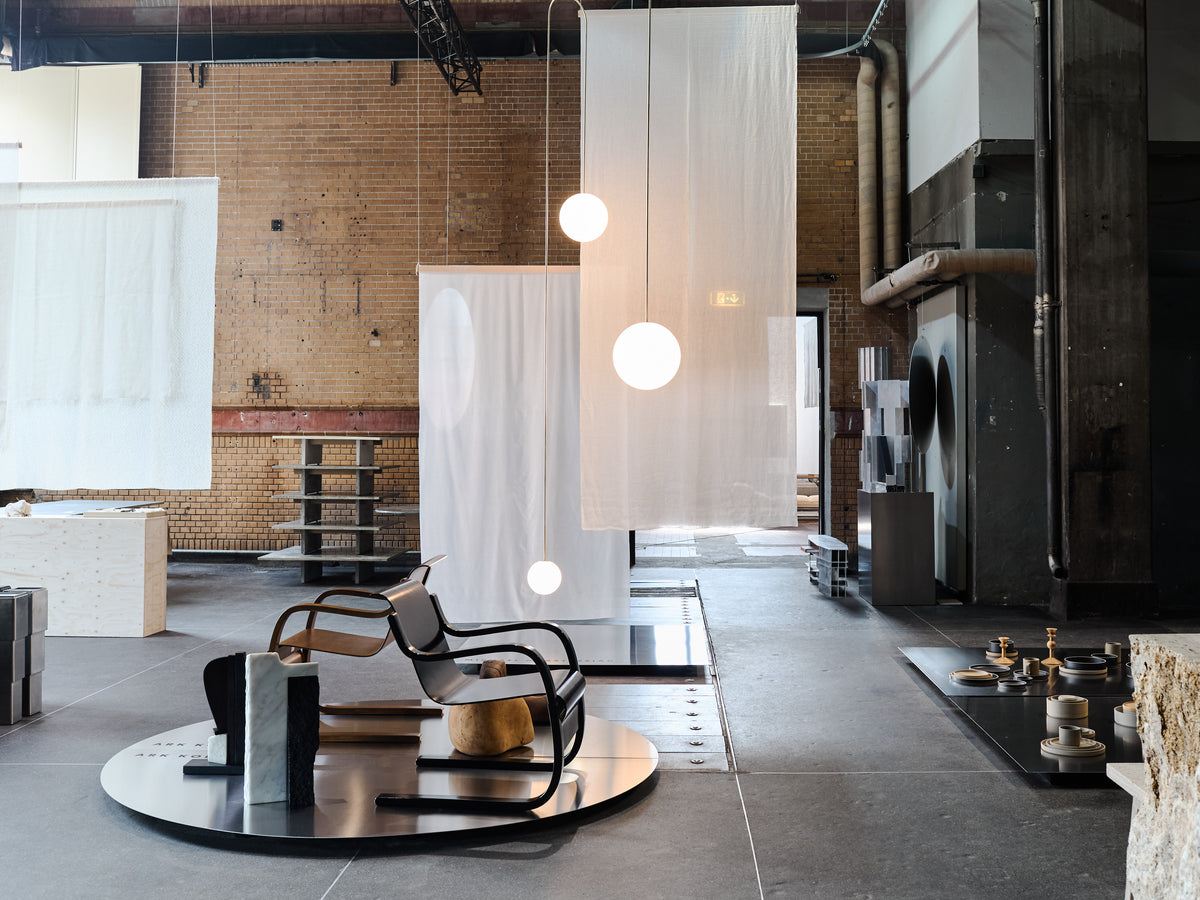 MENGEL AT DESIGN / DIALOGUE