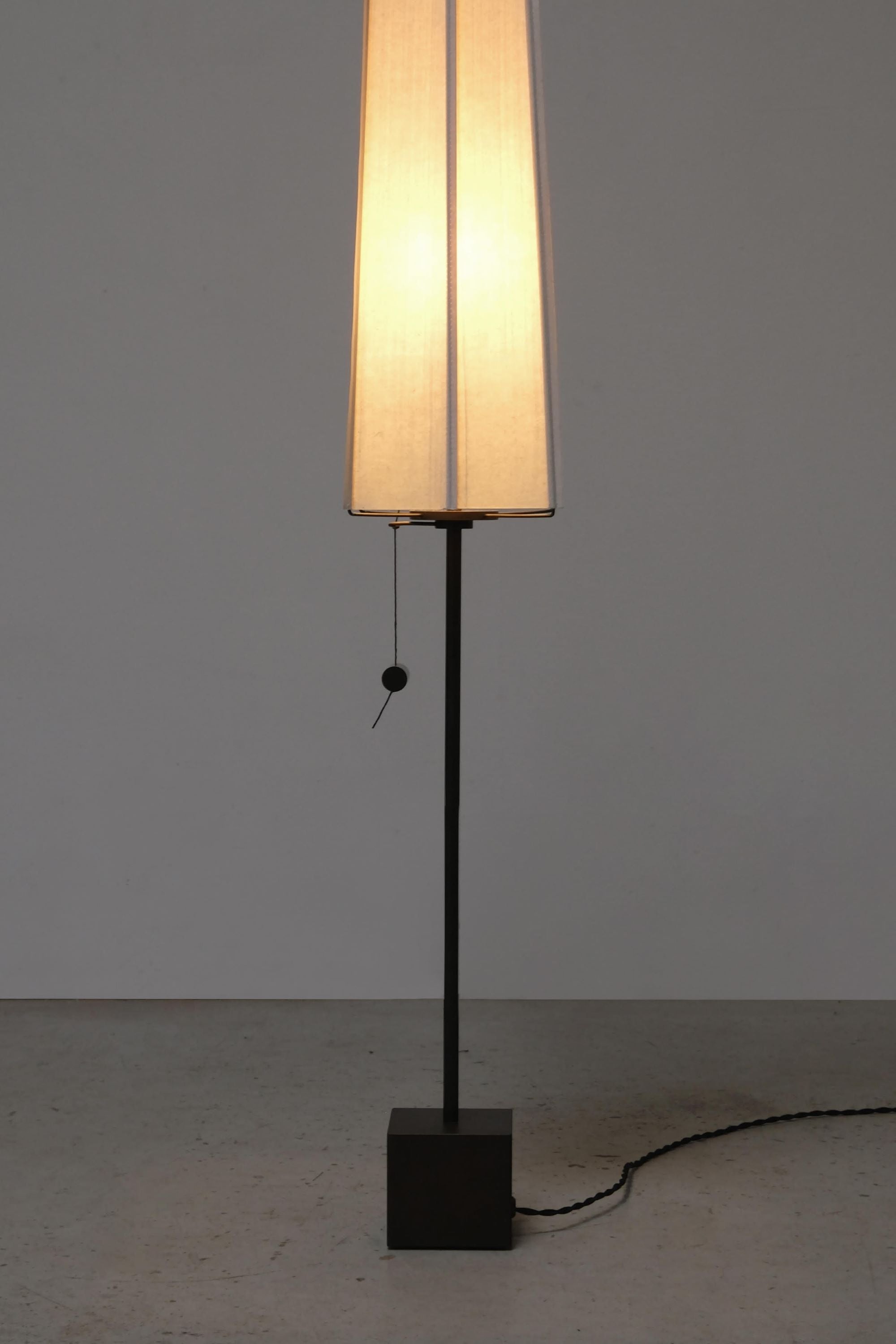 VESSELS FOR LIGHT FL-03