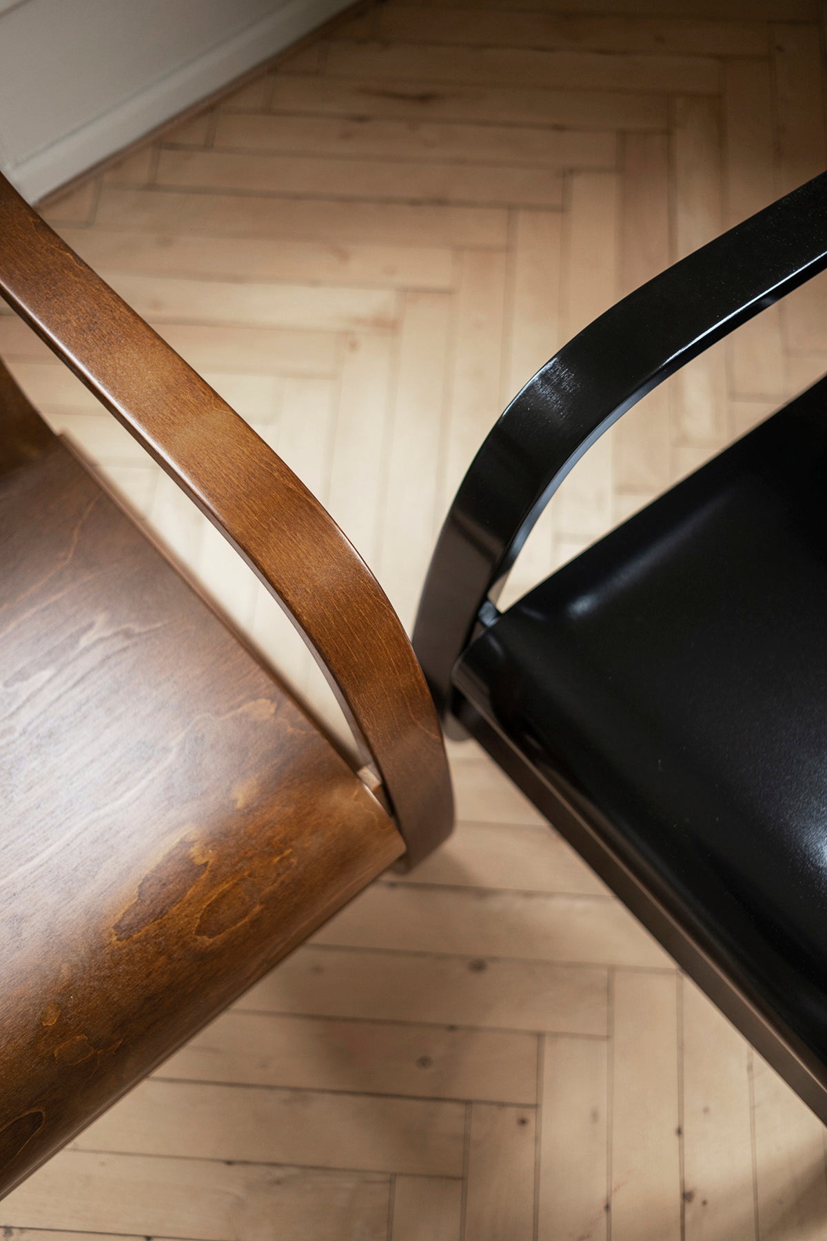 ARMCHAIR 42 - BLACK LACQUER