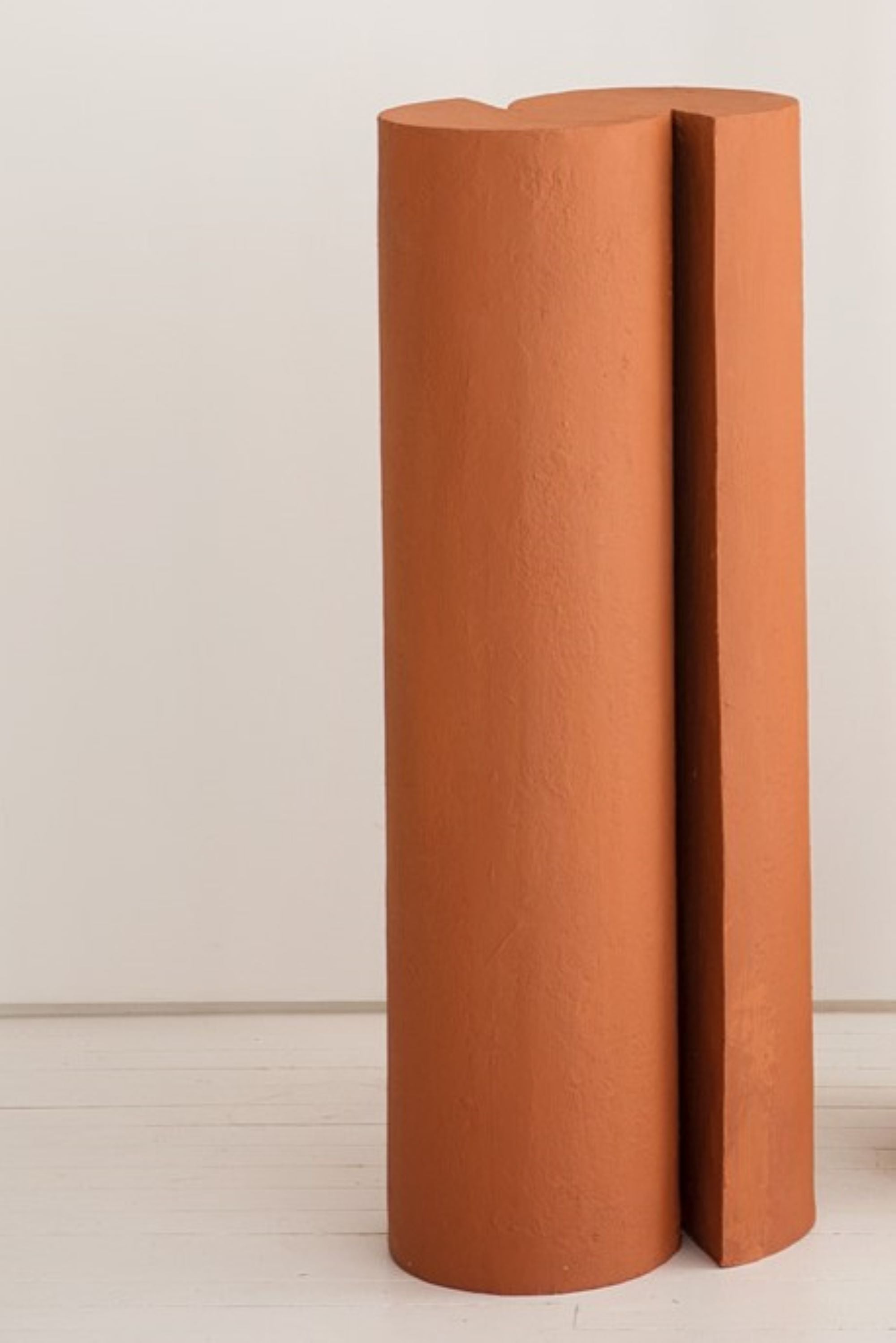 TERRACOTTA PEDESTAL I